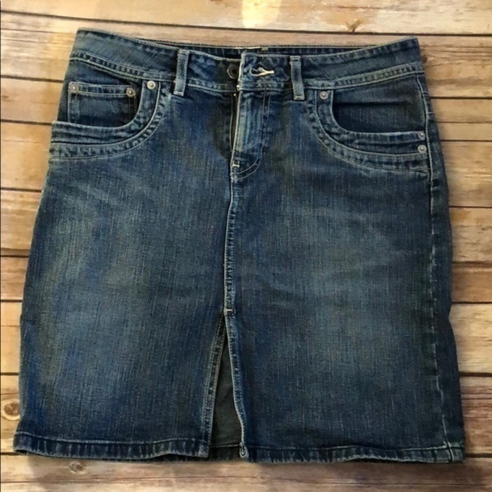 Guess Jean blue skirt C04